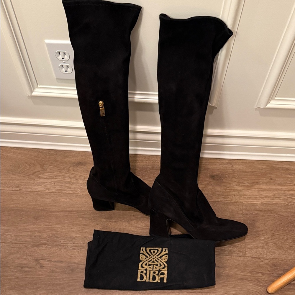 BIBA London Black Suede Over The Knee Boots Gold Logo Zip  Leather Sole 42 NWOT